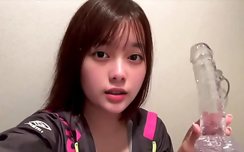 在线 Seductive Asian Teen Teased to Edge for Epic