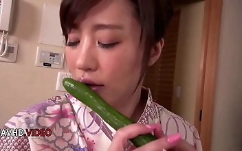 黑人 Hot Japanese Beauty Enjoying Intense Sex On Her