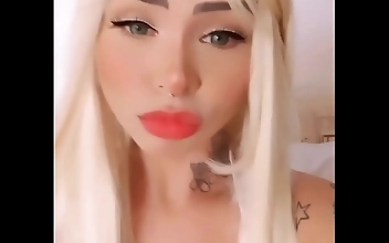 Sexy Slim Beauty Masters Cock Riding in Sizzling
