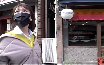 性 精品国产 Sexy Babe Gives Intense Blowjob Then Gets Roughly