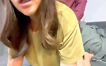 精品 视频在线 Sultry Temptress Expertly Sucks Him Dry, Driving Him