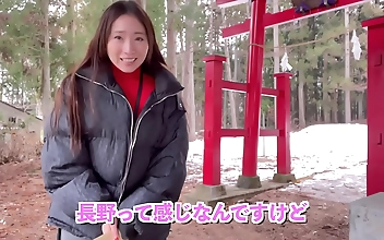 的 Wild Pantyhose Threesome Escalates into Uncontrollable Orgasmic Chaos