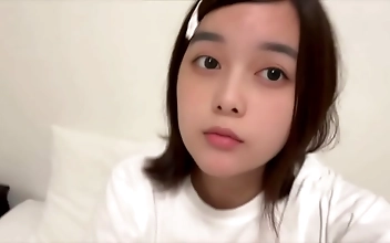扒开 一级淫片 Seductive Schoolgirl Sora Takes It Deep from Her