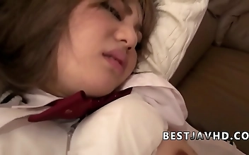 激情 Outdoor Ecstasy-Sizzling Japanese Model's Passionate Adventure